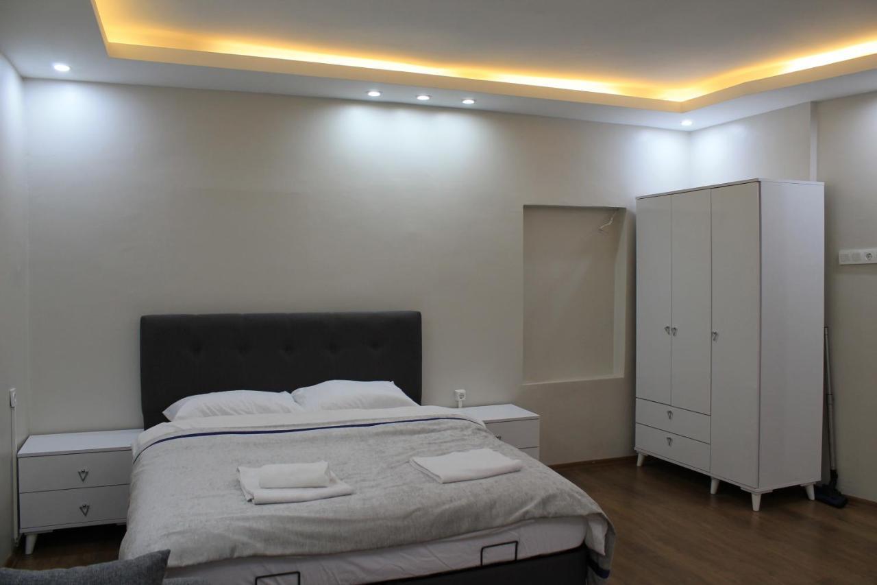 Апартаменти Beyoglu Asmalimescit'Te Mobilyali Balkonlu Daire Стамбул Екстер'єр фото